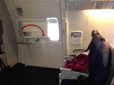 seatguru american airlines 777-300er|Boeing 777.